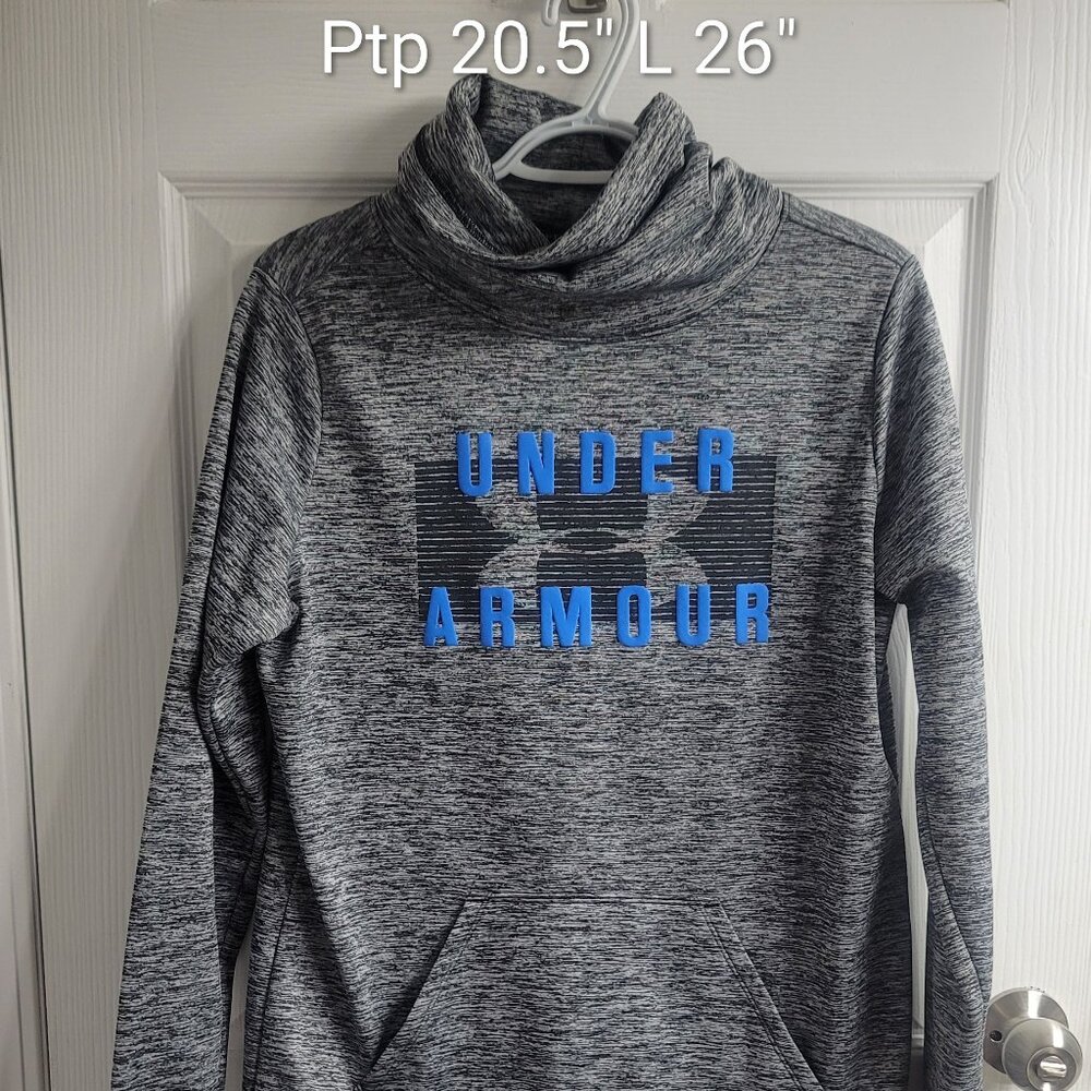 #396 Under Armour Cold Gear Sweater sz M